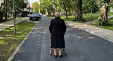 Felieton: Przezroczyści