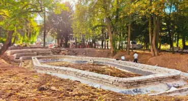 Oczko wodne wraca do Pałacyku pod Lwami